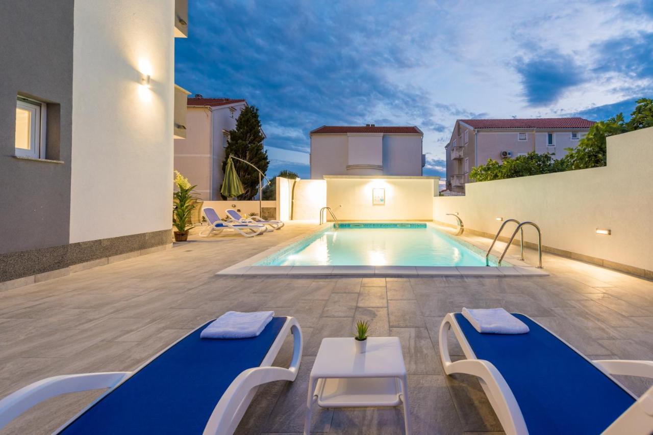 Villa Jana Luxury Apartments Novalja Exterior photo