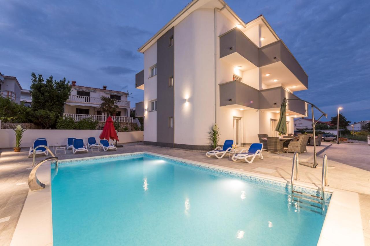 Villa Jana Luxury Apartments Novalja Exterior photo